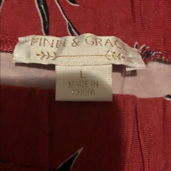 Off the shoulder long sleep top - Picture 3 of 3